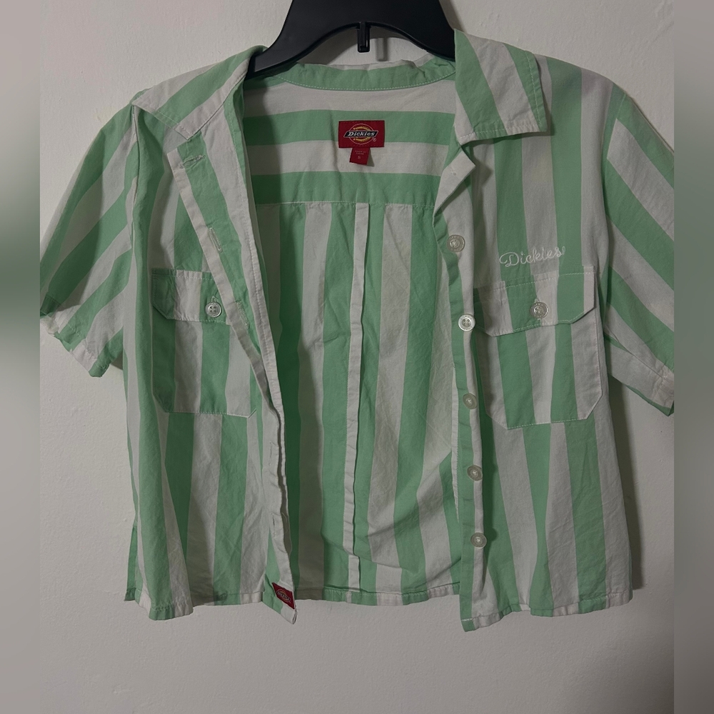 Dickies Women's Cropped Button Shirt